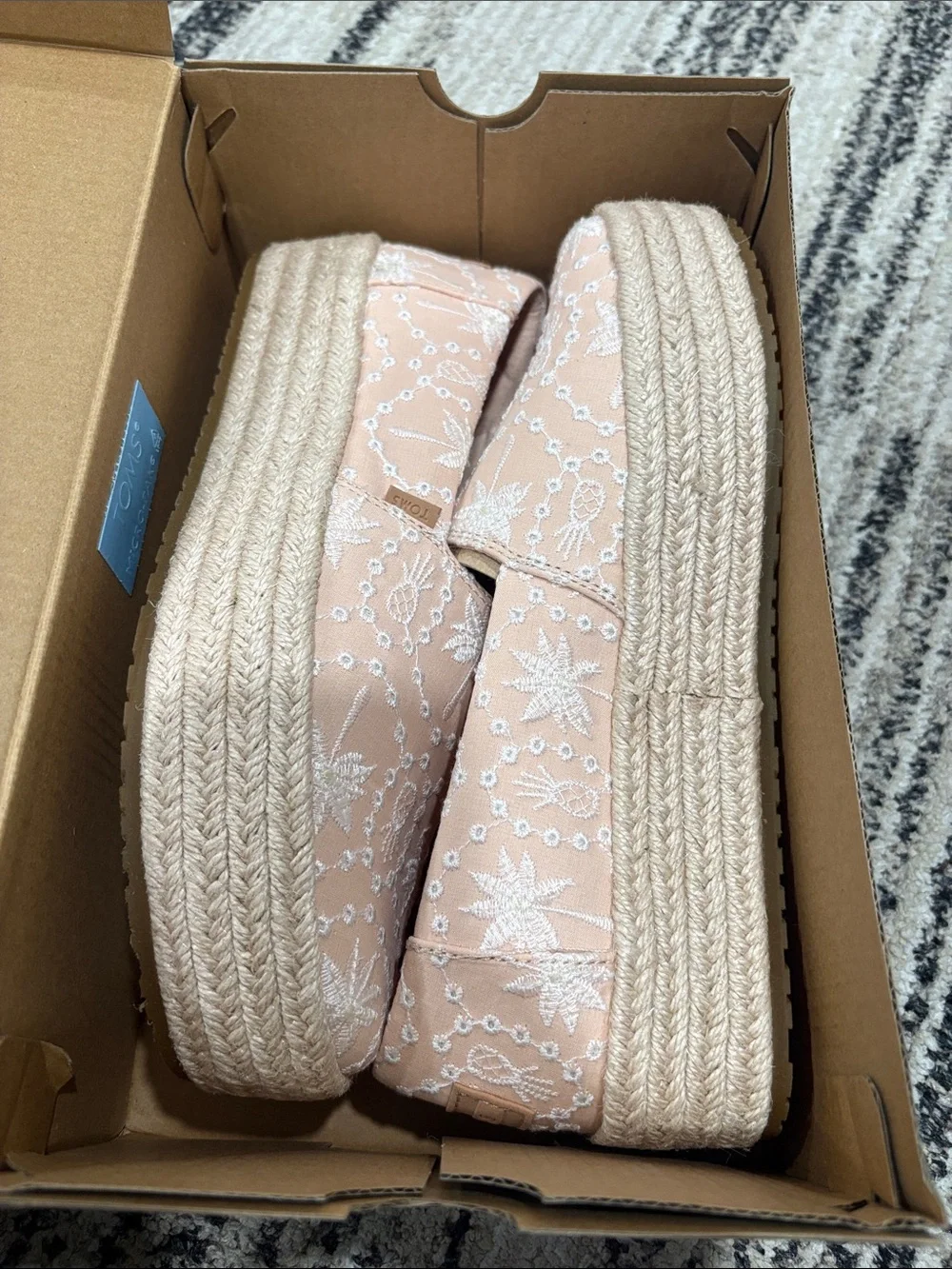 TOMS Valencia Dusty Apricot‎ Tropical Eyelet